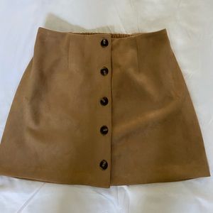 Brown button High waisted skirt.